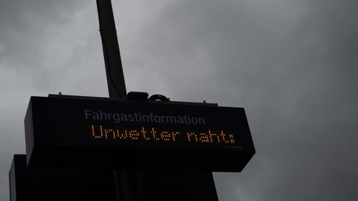 Sturm sorgt für Bahnchaos – auch Baden-Württemberg betroffen