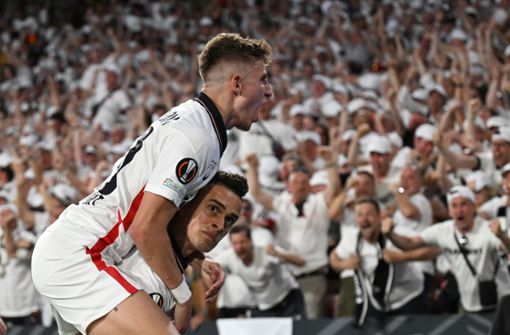 Eintracht Frankfurt profitierte von der Symbiose zwischen  Fans und Mannschaft. Foto: dpa/Arne Dedert