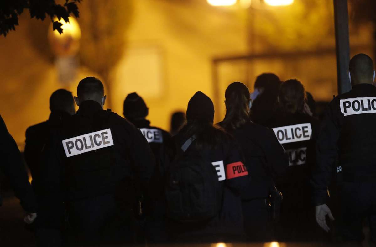 Nach Enthauptung eines Lehrers: Frankreich geht härter gegen radikalen Islamismus vor