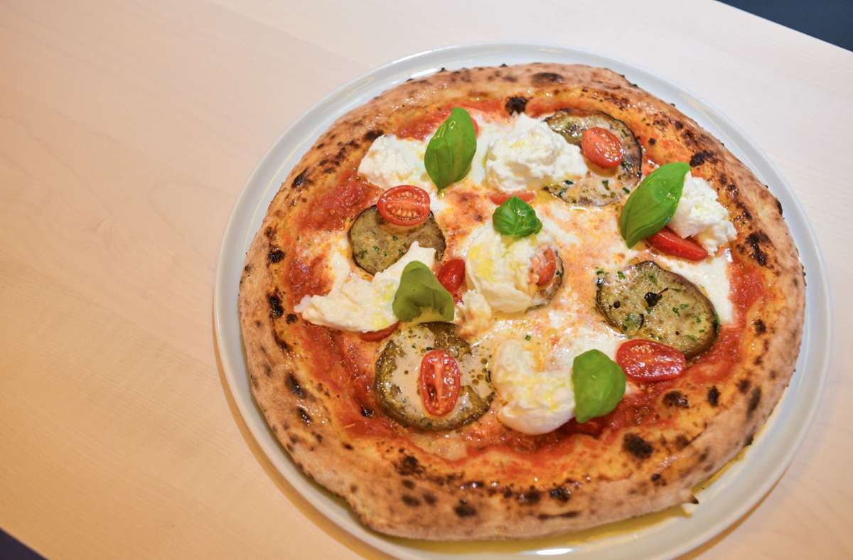 Was in einem italienischen Restaurant natürlich nicht fehlen darf: Pizza!
