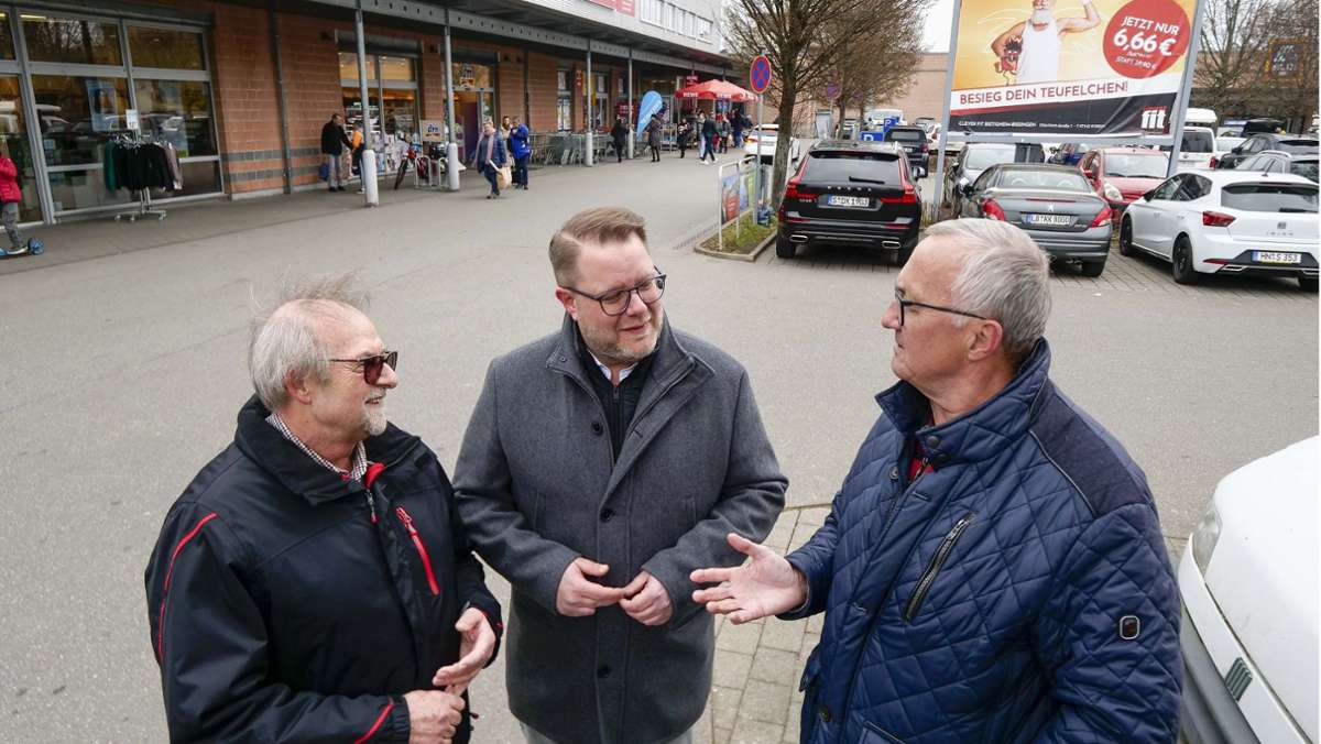 OB-Wahl in Kornwestheim: Kandidat wirbt in der Kälte um Stimmen