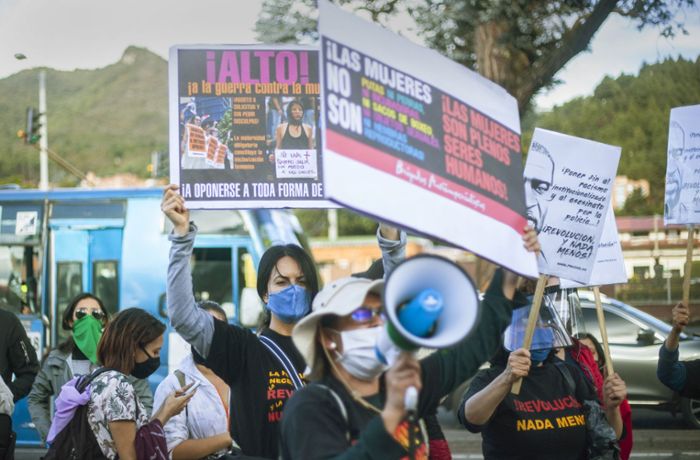 Sexuelle Gewalt in Kolumbien: Bataillon San Mateo und 118 offene Untersuchungen