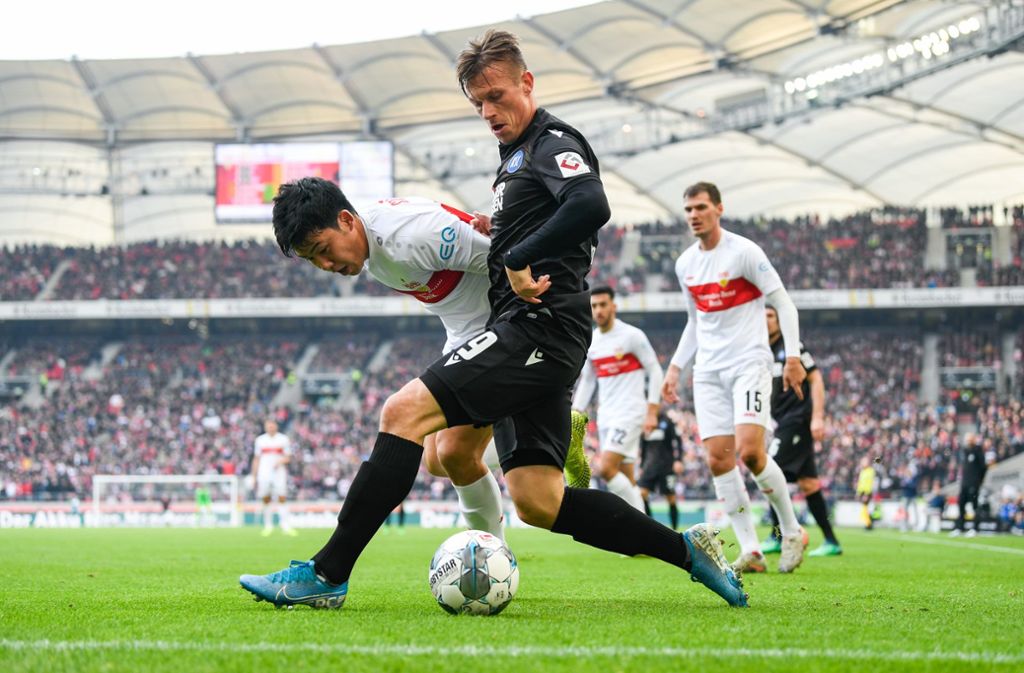 Einzelkritik zum VfB Stuttgart: Wataru Endo überzeugt, Marc Oliver Kempf von der Rolle