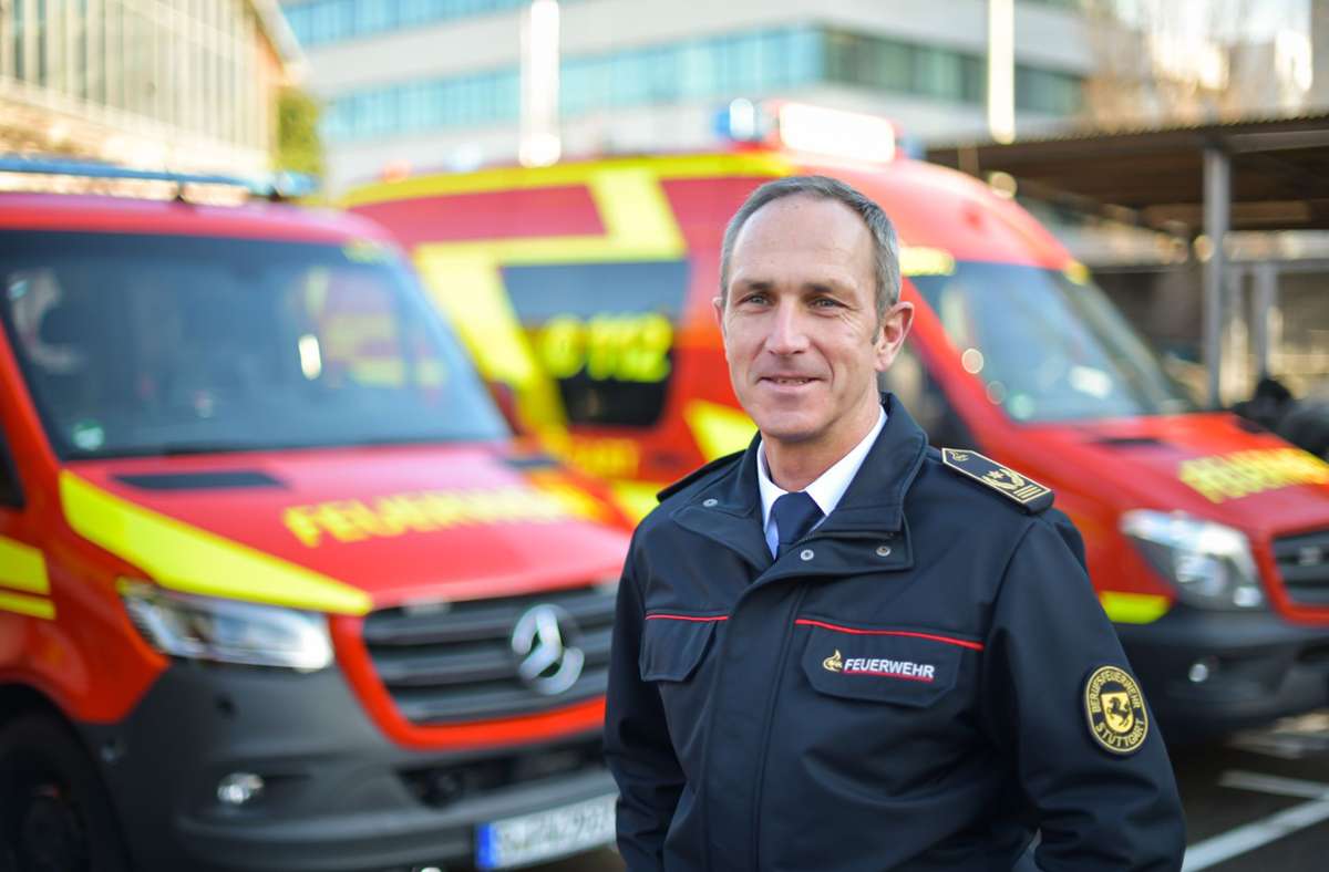 Feuerwehrchef Georg Belge, Kommandant von 1800 Einsatzkräften in Stuttgart, will zusätzlich Verbesserungen bei zahlreichen Abteilungen der Freiwilligen Feuerwehr in Angriff nehmen.