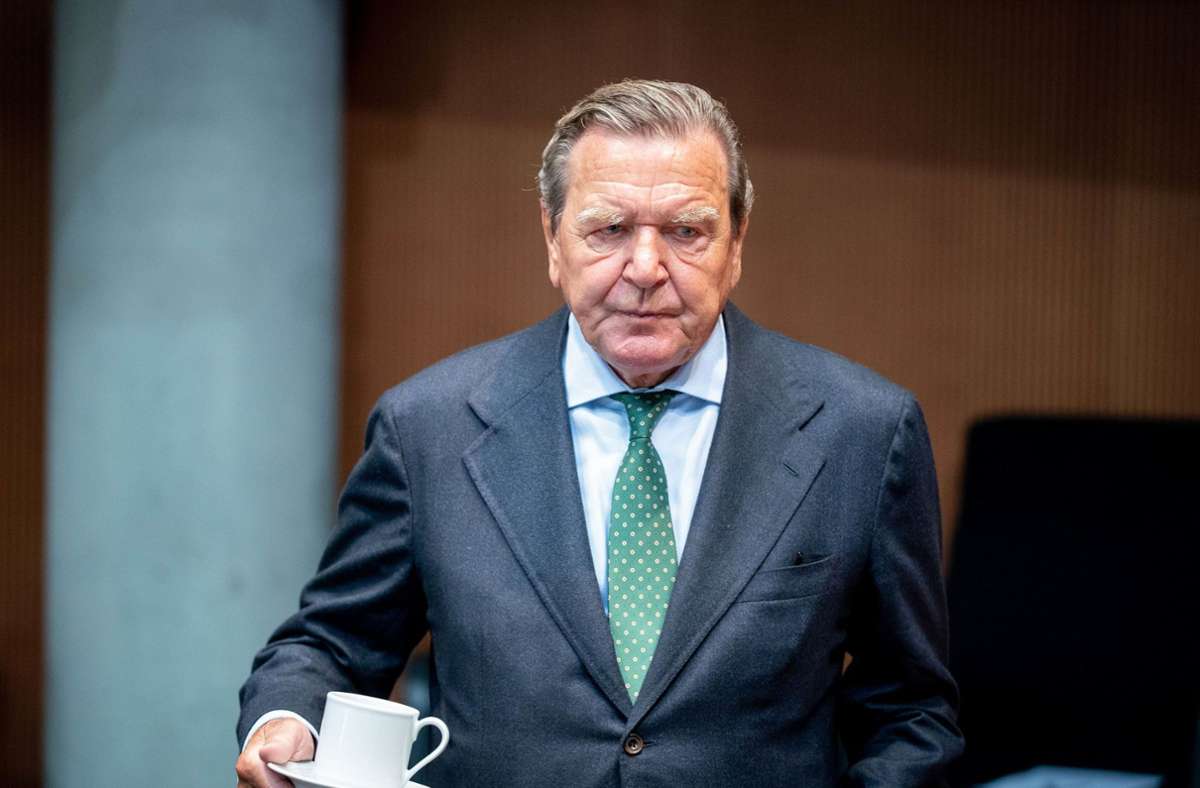 Schröder zu SPD-Ausschlussverfahren: „Bin und bleibe Sozialdemokrat“
