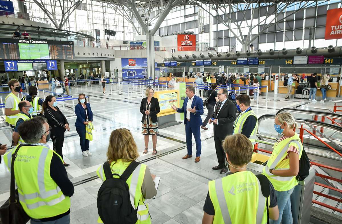 Flughafen Stuttgart: Chaos am Check-in