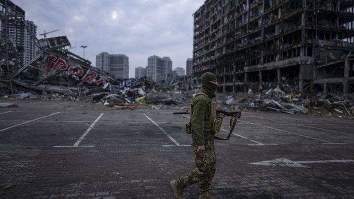 Ukraine meldet Angriff auf Tanklager - Die Nacht im Überblick