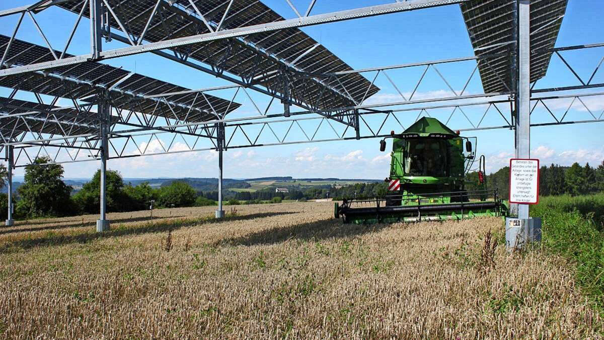Agri-PV  in der Region Stuttgart: Sonnenernte auf Äckern wird kontrovers diskutiert