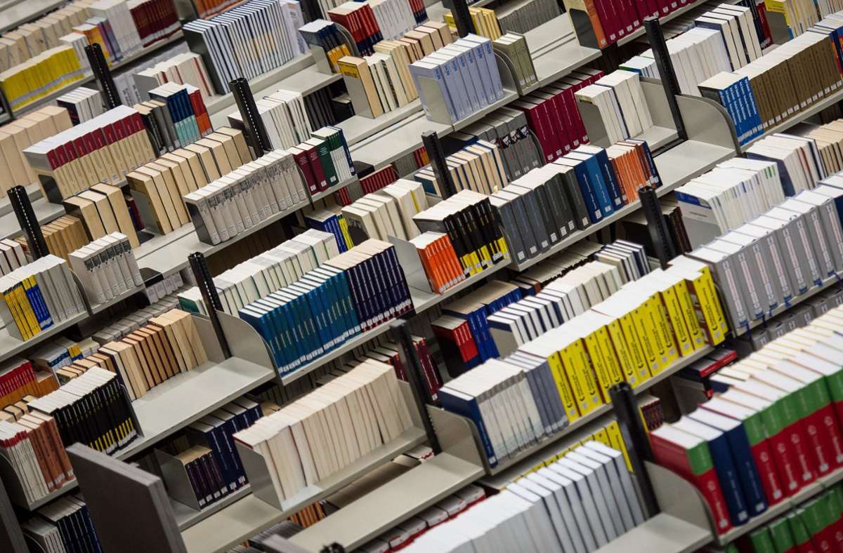 Vorfall in Berlin: Bibliothek sieht sich von Rechten angegriffen - Bücher zerstört
