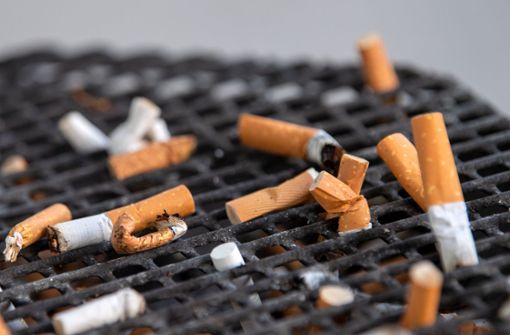 Rauchen ist nur ein Risikofaktor, der bei der Studie eine Rolle spielte. Foto: dpa/Monika Skolimowska