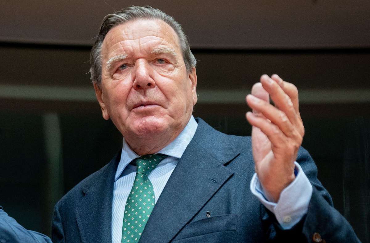 Gerhard Schröder: DFB entzieht Altkanzler die Ehrenmitgliedschaft