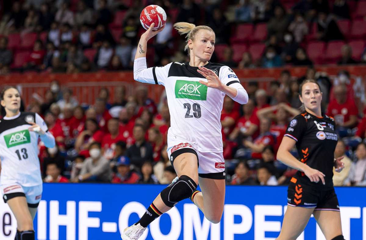 EM der Frauen in Dänemark: Antje Lauenroth – die Handball-Kommissarin