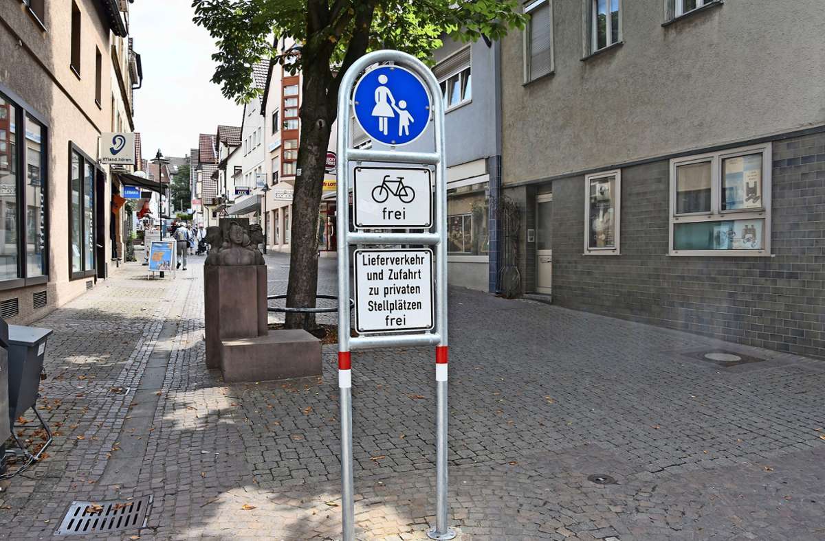 Verkehr in Untertürkheim: Schildbürgerstreich in der Widdersteinstraße
