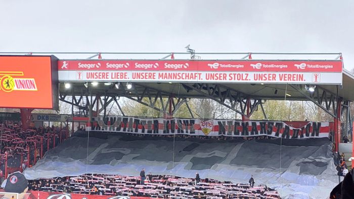 VfB-Fans zeigen Auswärts-Choreografie