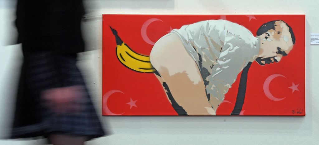 Ein Bananenbild mit Erdogan empört in Karlsruhe: Ist das Kunst oder muss das weg?