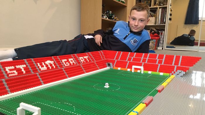 Elfjähriger Engländer baut originalgetreue Mercedes-Benz Arena aus Lego