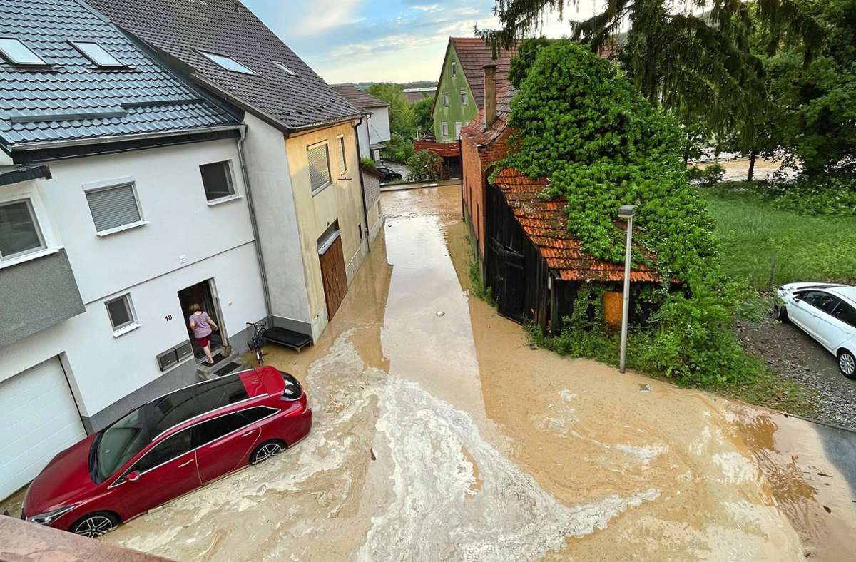 Kreis Ludwigsburg: Überflutung  löst Debatte über Flächenversiegelung in der Region aus