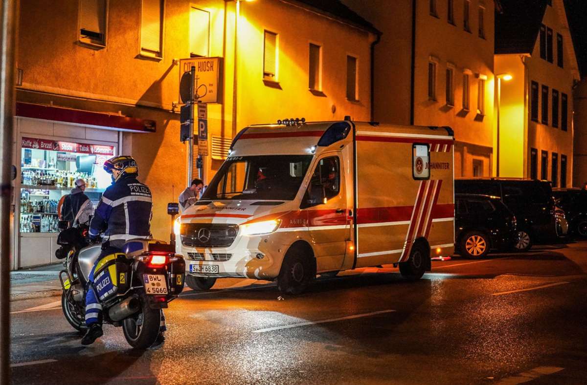 Schüsse in der Region Stuttgart: Erste Bilanz: Eine Maschinenpistole und vier Festgenommene