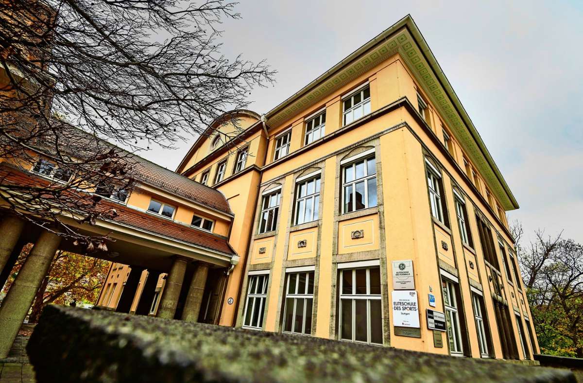 Schickhardt-Gymnasium Stuttgart: Wegen ihrer Noten: Ex-Schülerin prozessiert weiter gegen ihre Schule