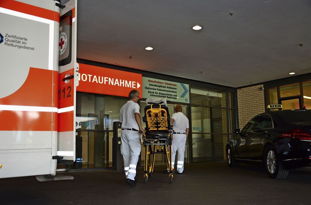Dauerstress in der Notaufnahme im Cannstatter Krankenhaus: Zwischen Wespenstich und Fahrradunfall