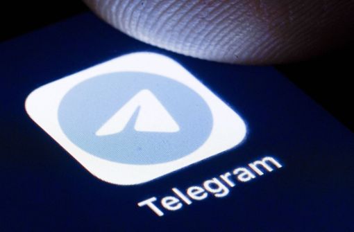Die App Telegram bietet Verschwörungspromis weiterhin eine Plattform, während andere Onlinedienste härter gegen Falschinformationen durchgreifen. Foto: Imago/photothek