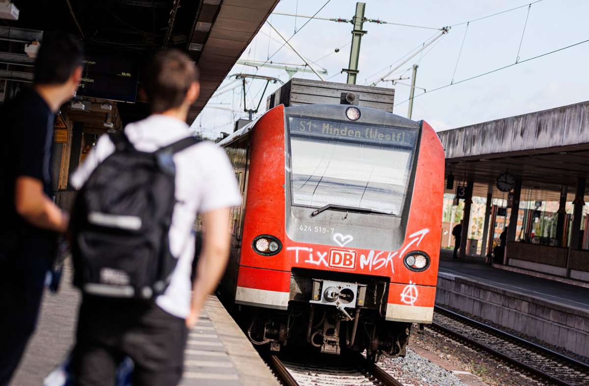 Fahrgastverband Pro Bahn zieht Bilanz: 9-Euro-Ticket nützt nicht allen Pendlern