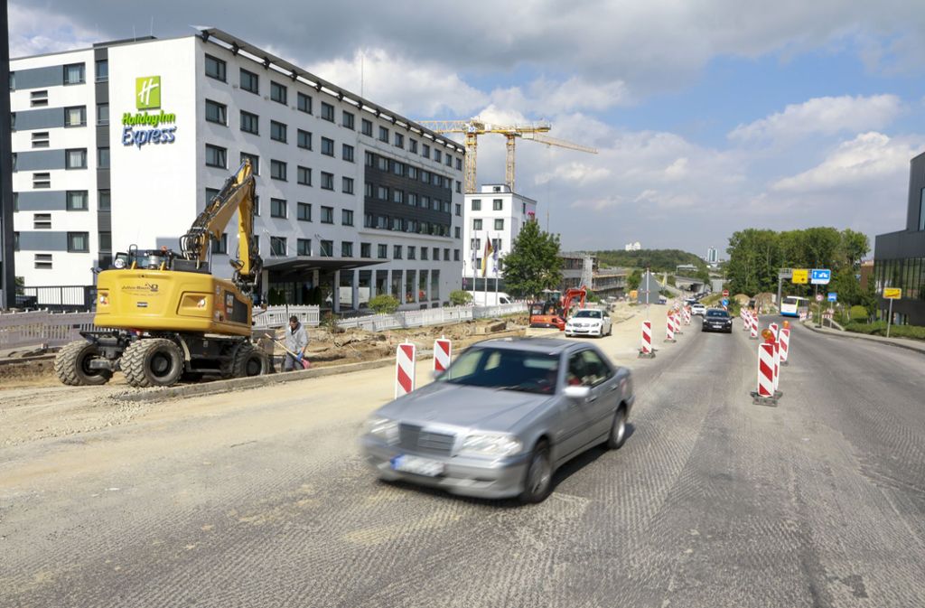 Belagsarbeiten bei Echterdingen: Auffahrt auf B 27   vier Tage gesperrt