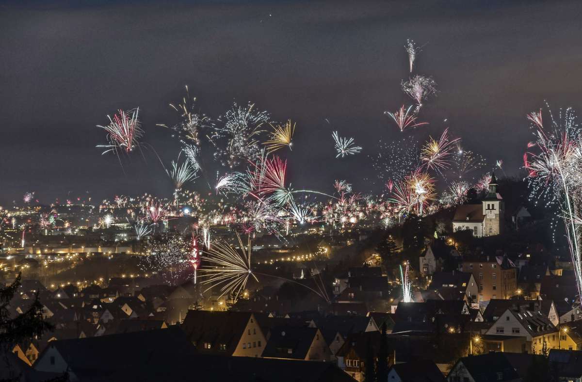 Feuerwerk in den Oberen Neckarvororten: Jahreswechsel ohne Knaller