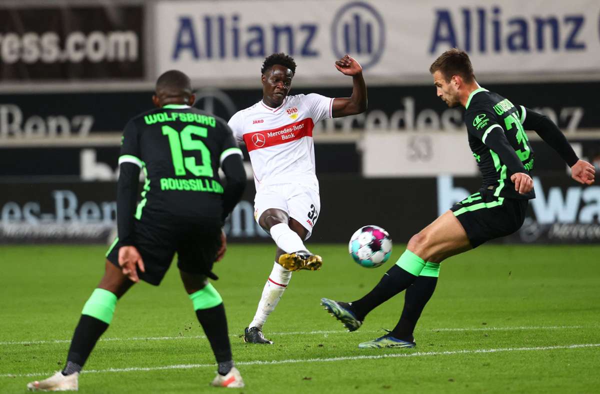Naouirou Ahamada ist der Spieler des Spiels beim VfB Stuttgart. Foto: AFP/KAI PFAFFENBACH