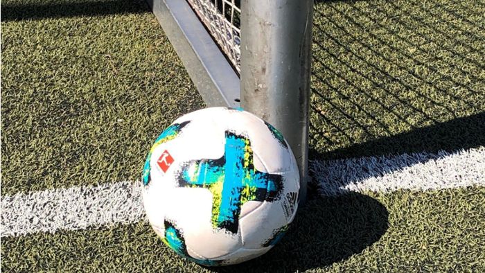 Fußball – Bezirksliga-Stuttgart: 3:1 nach Toren – 2:3 nach Verletzungen