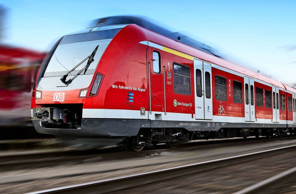 Mittel für U-5-Verlängerung und marode Neckarbrücken in Esslingen: Land gibt Geld für S-Bahn-Flotte