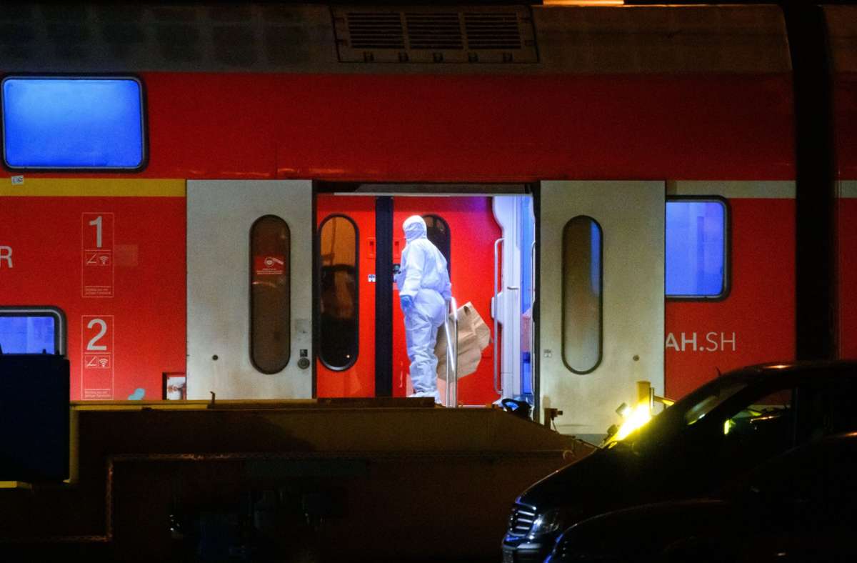 Messerangriff in Regionalzug: Mutmaßlicher Täter von Brokstedt saß bis vor kurzem in  JVA