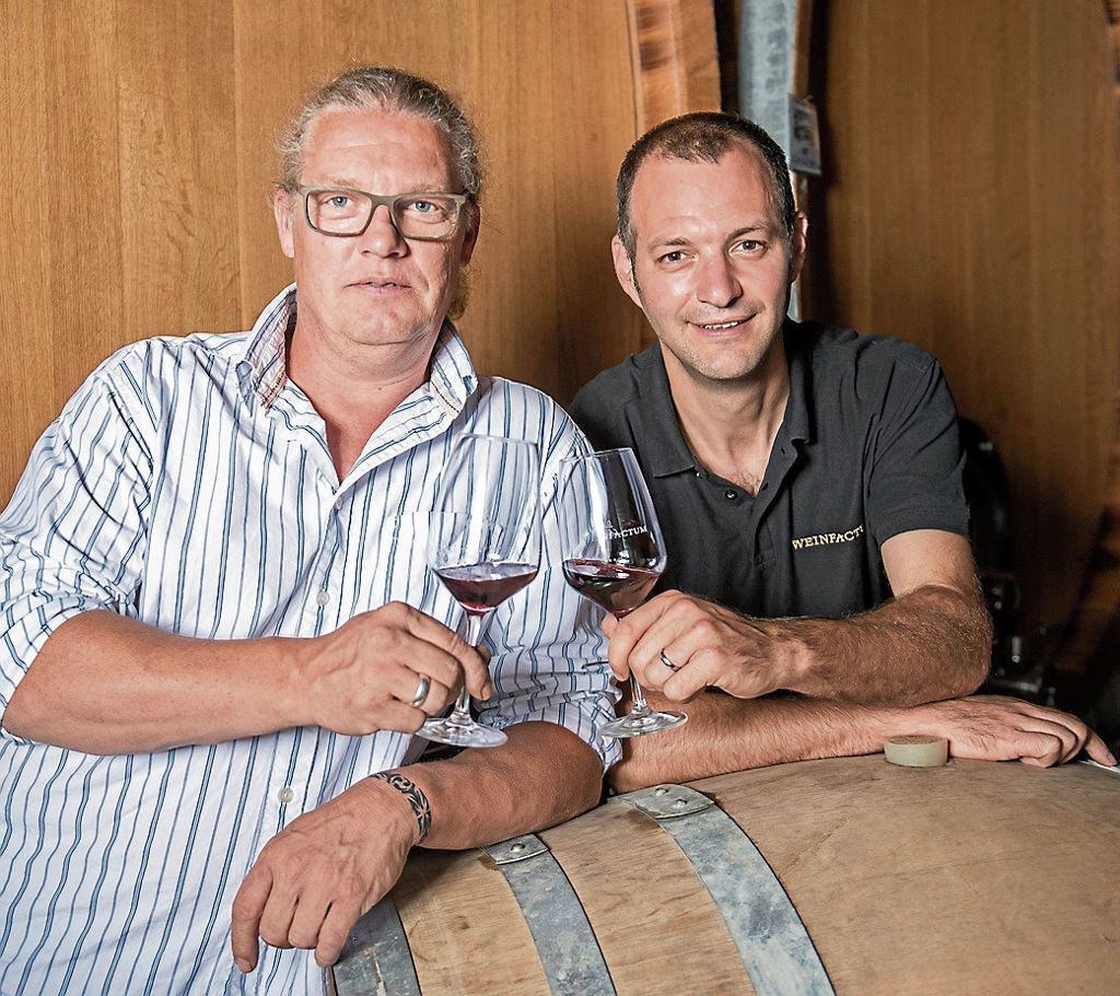 BAD CANNSTATT:  Andreas Allgayer jetzt Vorstandsvorsitzender und Thorsten Klimek Kellermeister und Geschäftsführer: Neue Führungsriege bei Weinfactum
