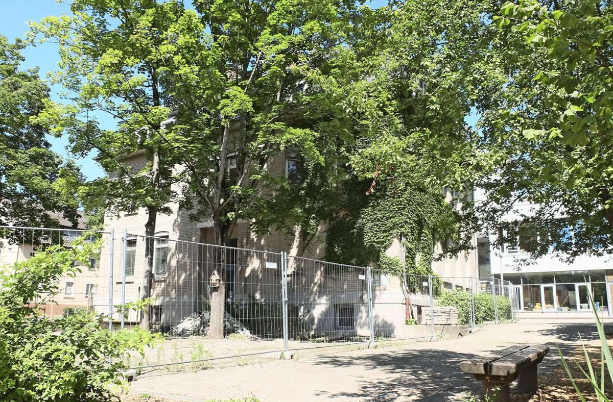 Stuttgart-Mühlhausen: Schlechte Bausubstanz des Schulhauses