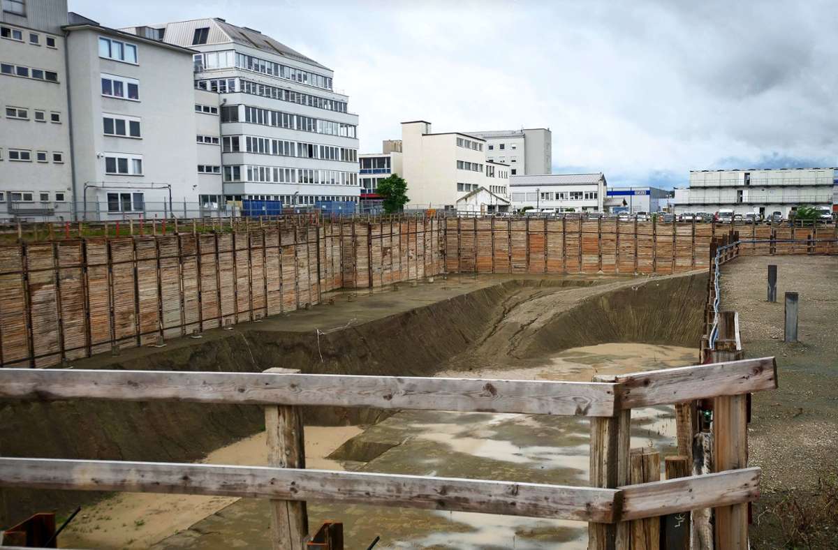 Bauprojekt in Leonberg: Die Bosch-Baugrube wird zugeschüttet