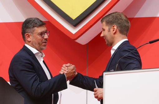 Präsident Claus Vogt und Vorstandschef Thomas Hitzlsperger wollen beim VfB Stuttgart Geschlossenheit in den Gremien demonstrieren. Foto: Baumann/Hansjürgen Britsch