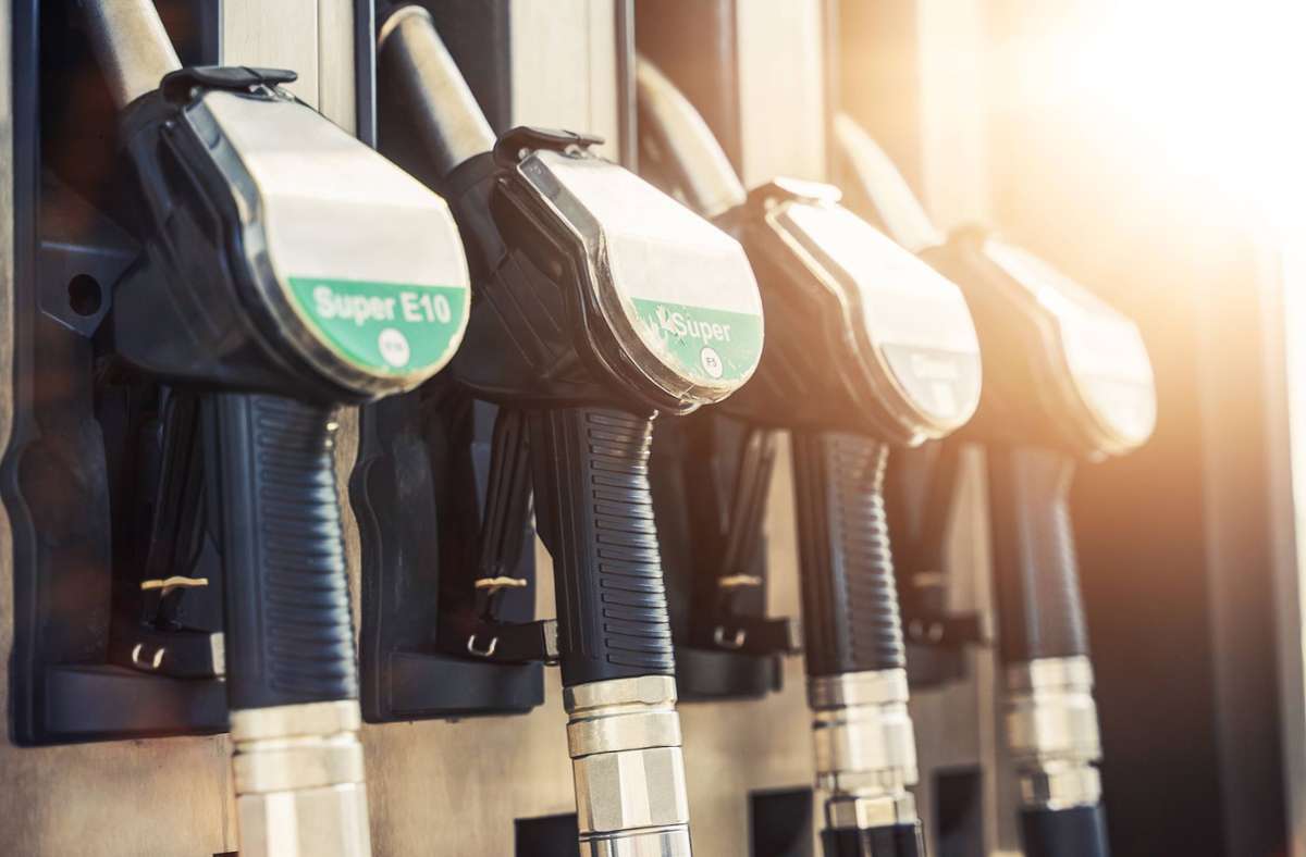 Benzin und Diesel: Preise an Tankstellen in Deutschland sinken