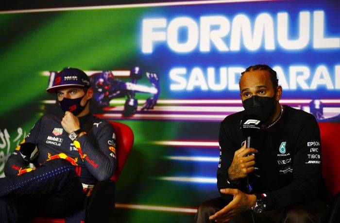 Max Verstappen gegen Lewis Hamilton: Expertentipps: Wer wird  Weltmeister in der Formel 1?