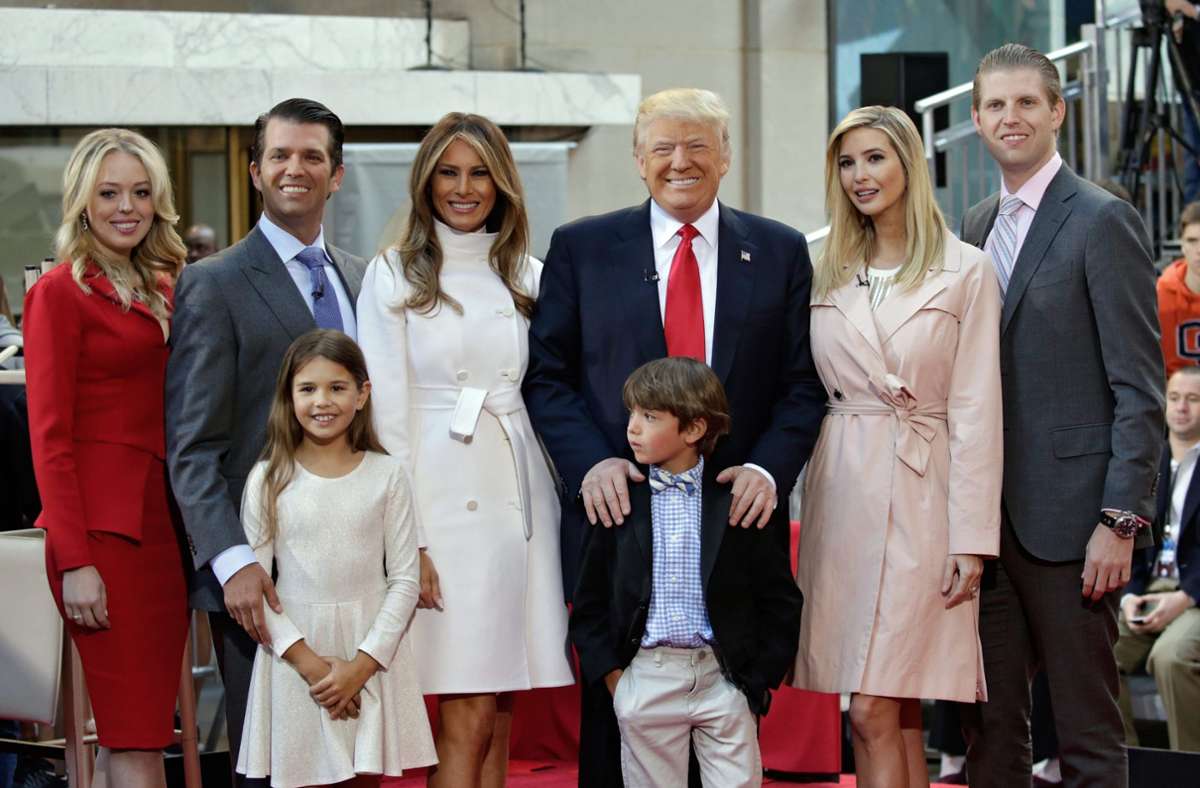 Die Familie Trump (ein Bild aus dem Jahr 2017): Sie wollen vier weitere Jahre im Weißen Haus bleiben.