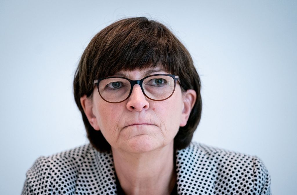 Baden-Württembergin Saskia Esken noch im Rennen: Die Stichwahl entscheidet über den Kurs der SPD