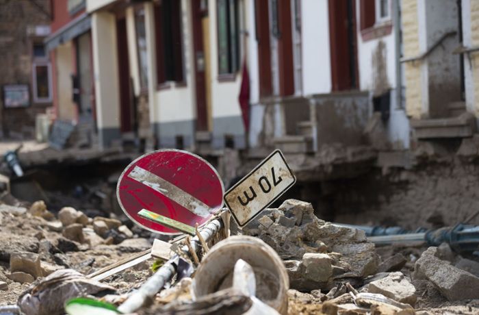 Nach Flutkatastrophe: Bundestag beschließt milliardenschweren Hilfsfonds