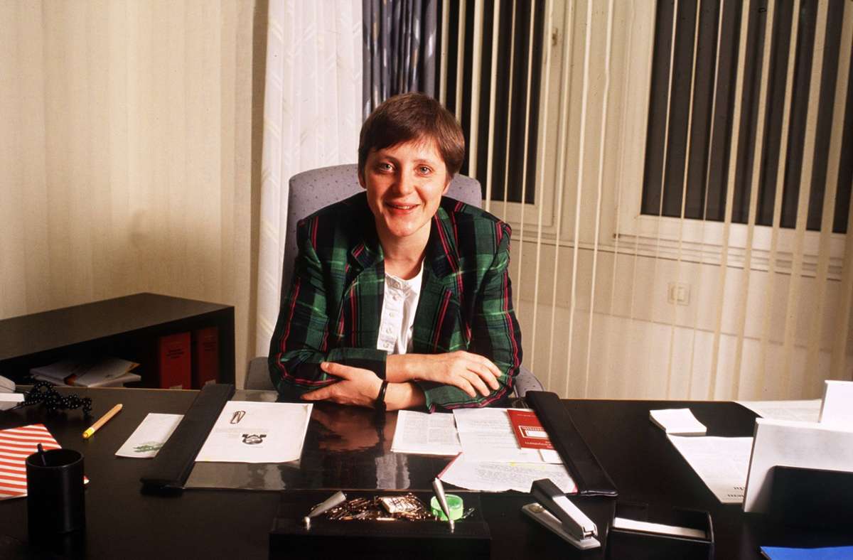 Ihr erstes Ministeramt: Angela Merkel als Bundesministerin für Frauen und Jugend im Jahr 1991.