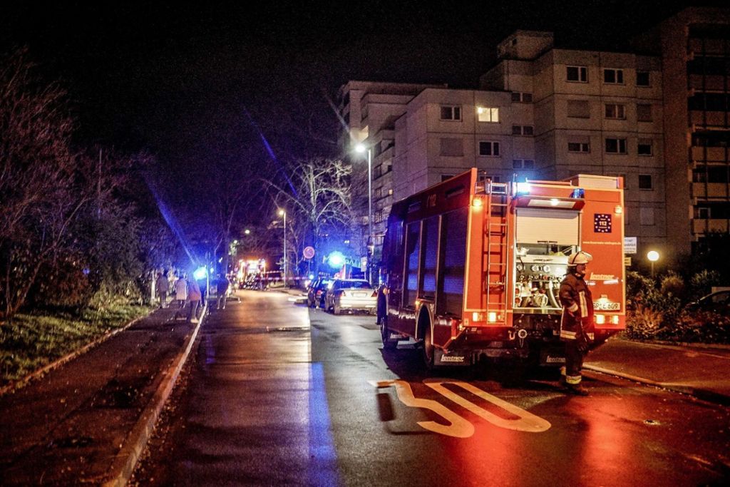 Brand in Haus in Eislingen - 18 Verletzte durch Rauch