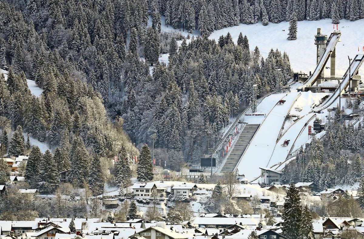 Vor Auftakt zur Vierschanzentournee: Karl Geiger erlebt Oberstdorf „wie ausgestorben“