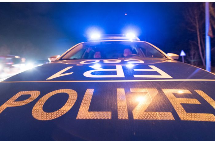 Neubrandenburg: Polizist soll Frauen misshandelt und angezündet haben