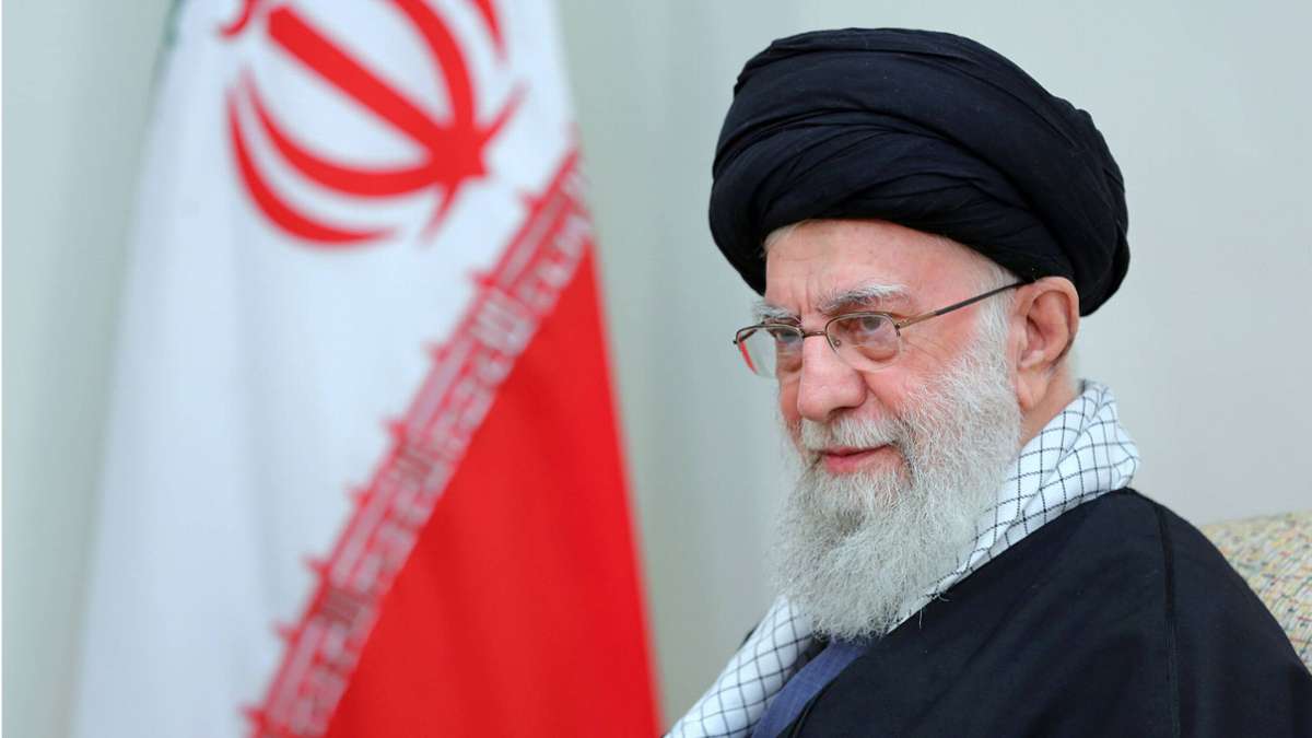 Ajatollah Ali Chamenei: Irans Staatsoberhaupt droht Israel mit Vergeltung