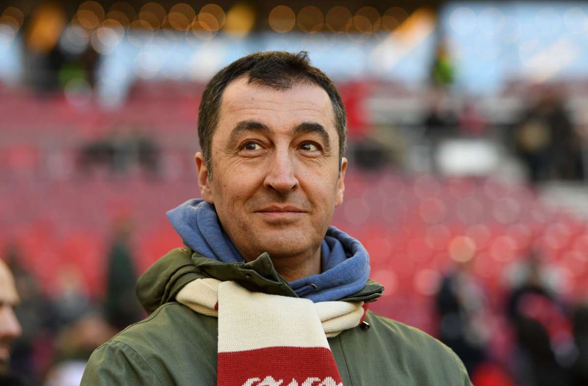 Cem Özdemir: Grünen-Politiker will Debatte um „astronomische“ Spielergehälter