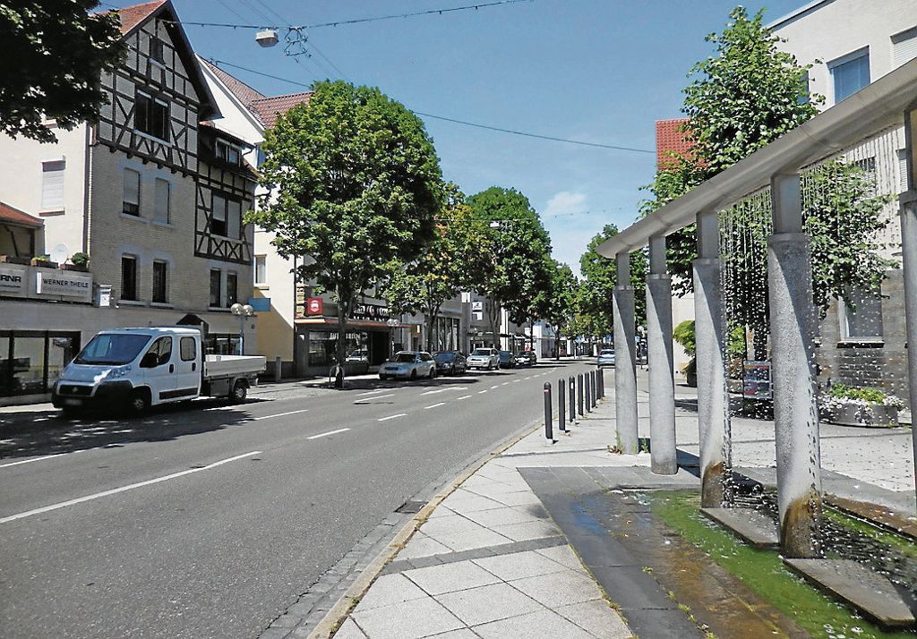 Geschwindigkeitsbeschränkung gilt ab 8. Mai - Wirkung wird ein Jahr lang untersucht: Bahnhofstraße wird Tempo-30-Zone