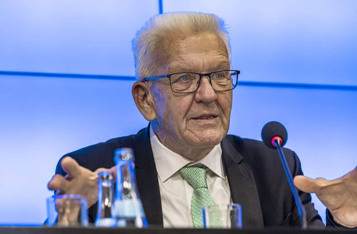 Debatte um Rente in Deutschland: Kretschmann fordert späteren Renteneintritt