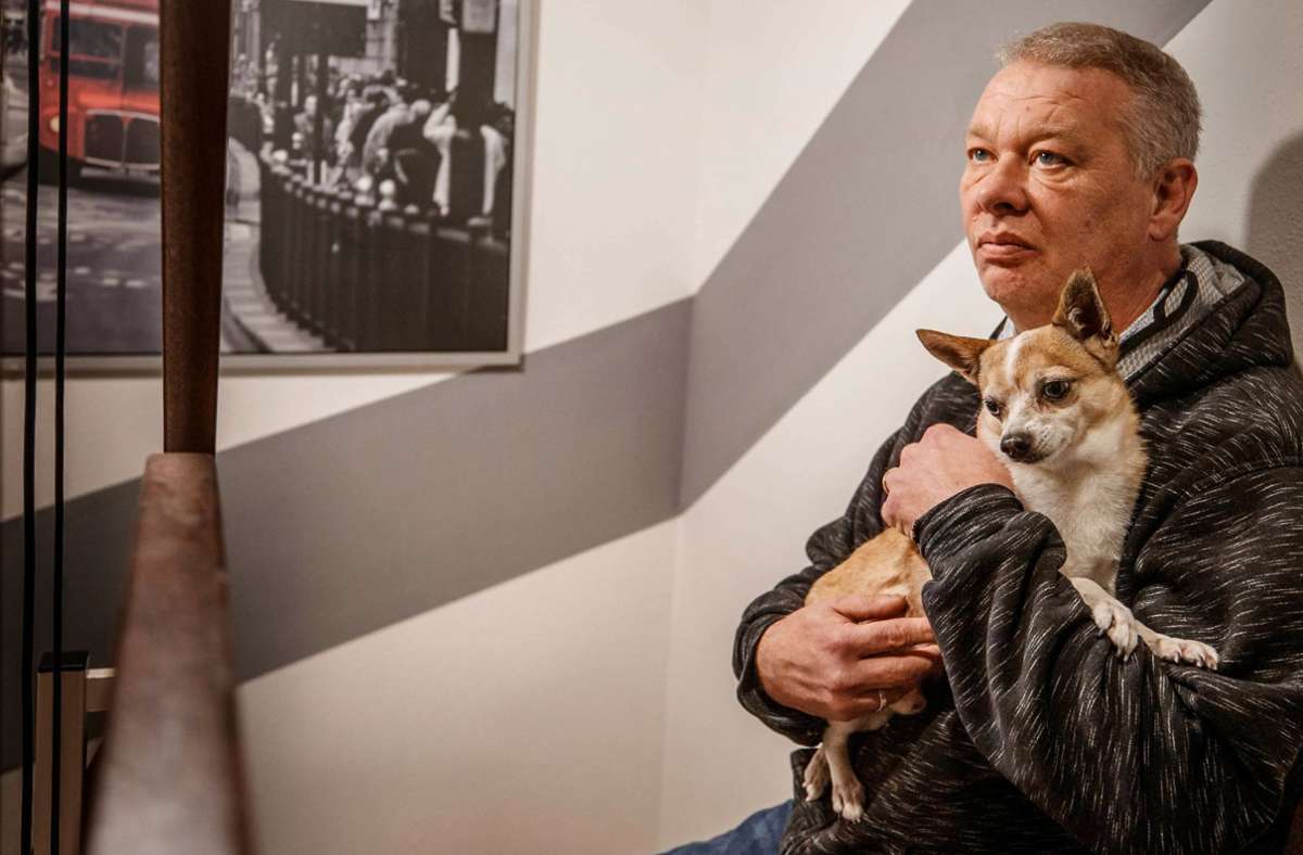 Der Hund seiner Schwester ist Uwe Weidenbach noch geblieben. Er durfte sich auf der Palliativstation nicht mehr von ihr verabschieden. Unsere Bilderstrecke zeigt die wichtigsten Ereignisse der Corona-Pandemie.